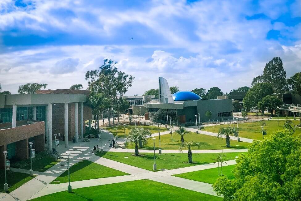 Du học Mỹ "dễ "như trở bàn tay" tại Orange Coast College